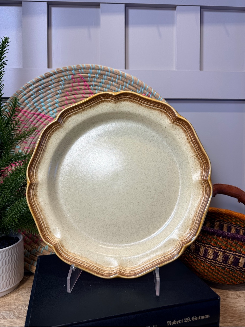 Mikasa Whole Wheat E8000 12.5" Serving Chop Plate Made in Japan